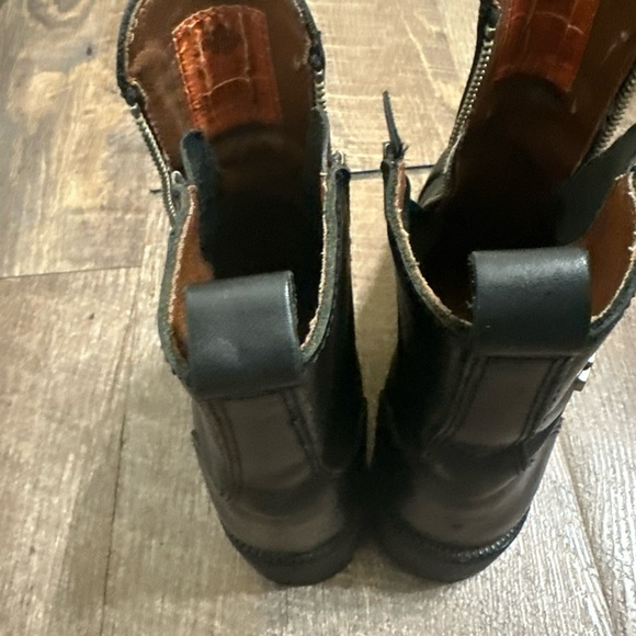 Harley Davidson black  Leather Ankle Boots- size 7.5 US- style 82016 - Picture 5 of 7